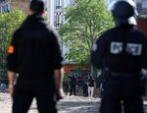 Парижане вышли на демонстрацию против помощи Украине